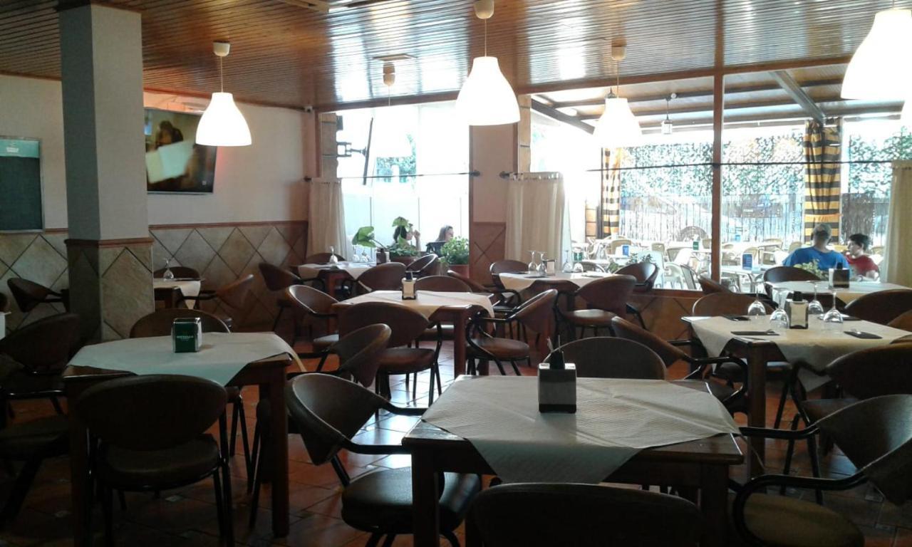 Meson Ronda Hotel บาซา ภายนอก รูปภาพ