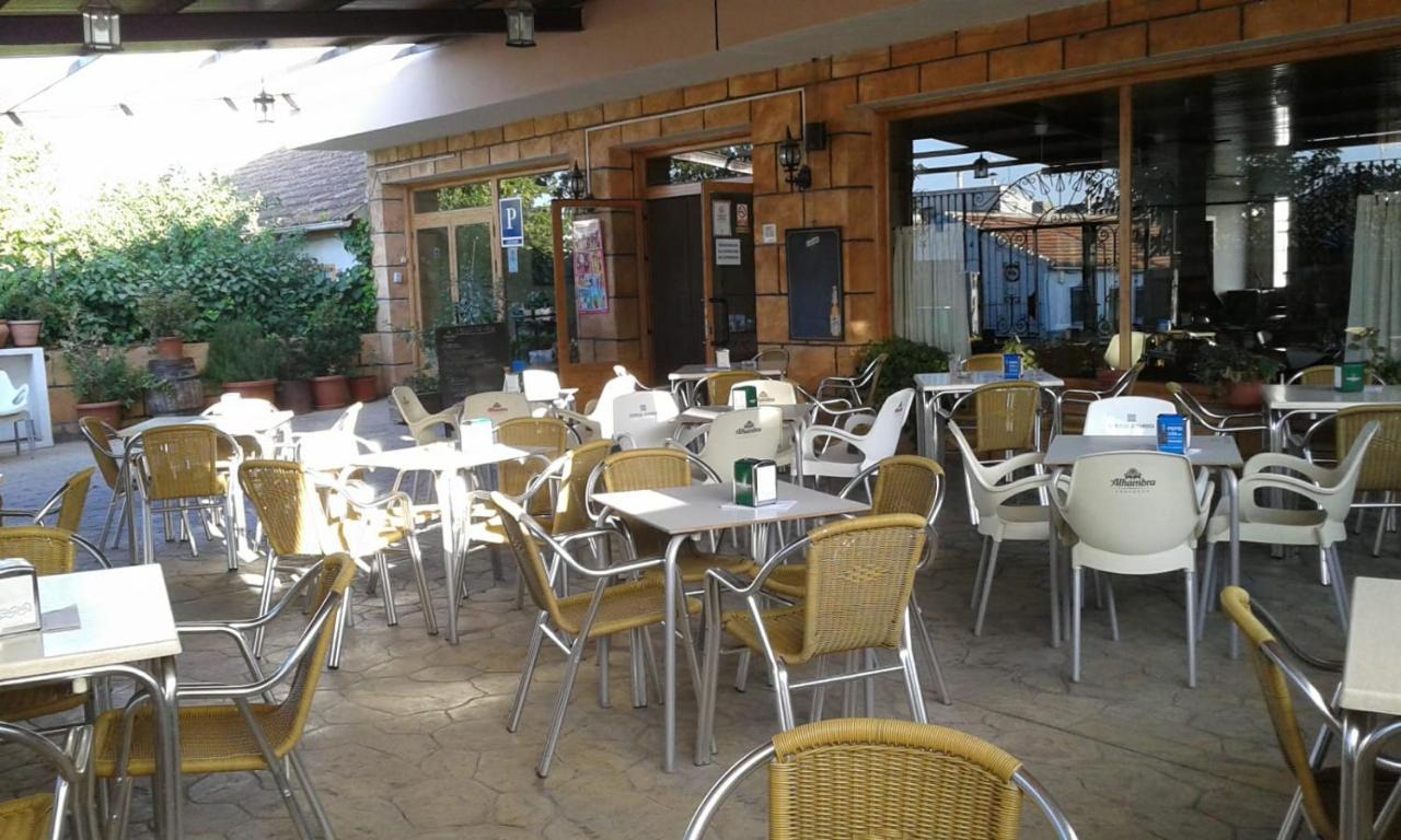 Meson Ronda Hotel บาซา ภายนอก รูปภาพ